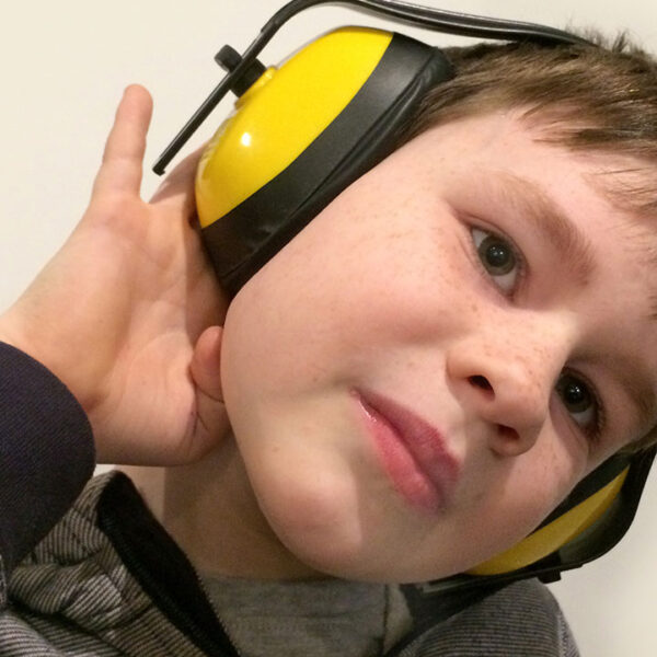 Autistic child 600x600