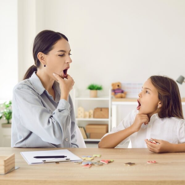 Speech therapist 600x600